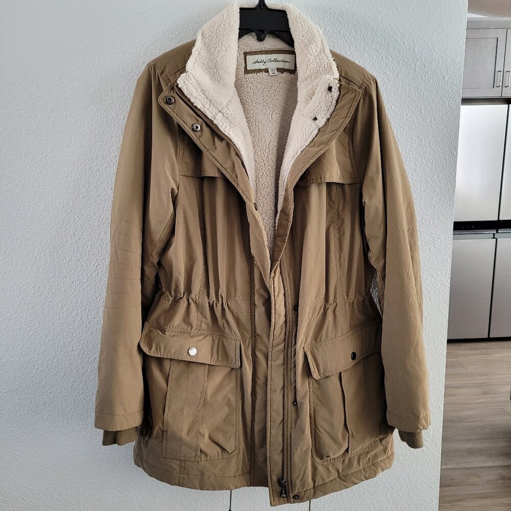 Sebby Collection NWOT Sz Medium Winter Jacket | Brown Coat | Pockets and Fuzzy